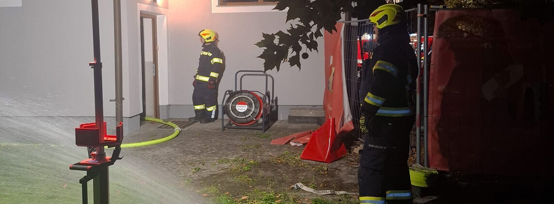 Gruppenübung: Brandeinsatz in Gebäuden